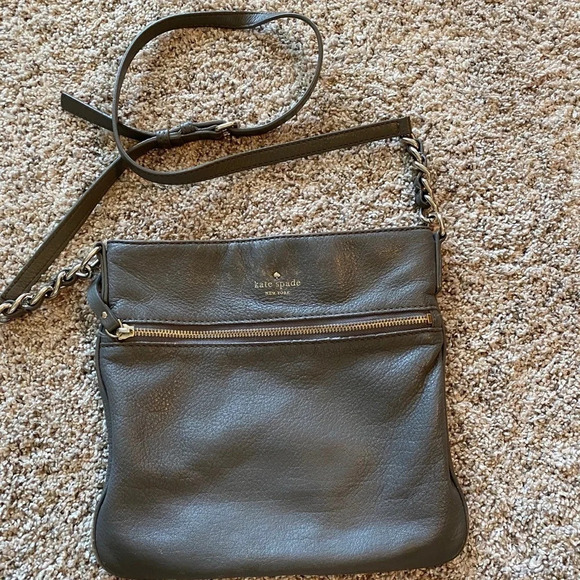 kate spade Handbags - Kate spade purse